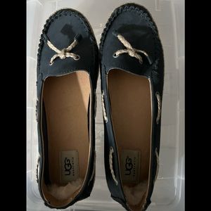 UGG Navy Suede Upper Loafer - Size 9